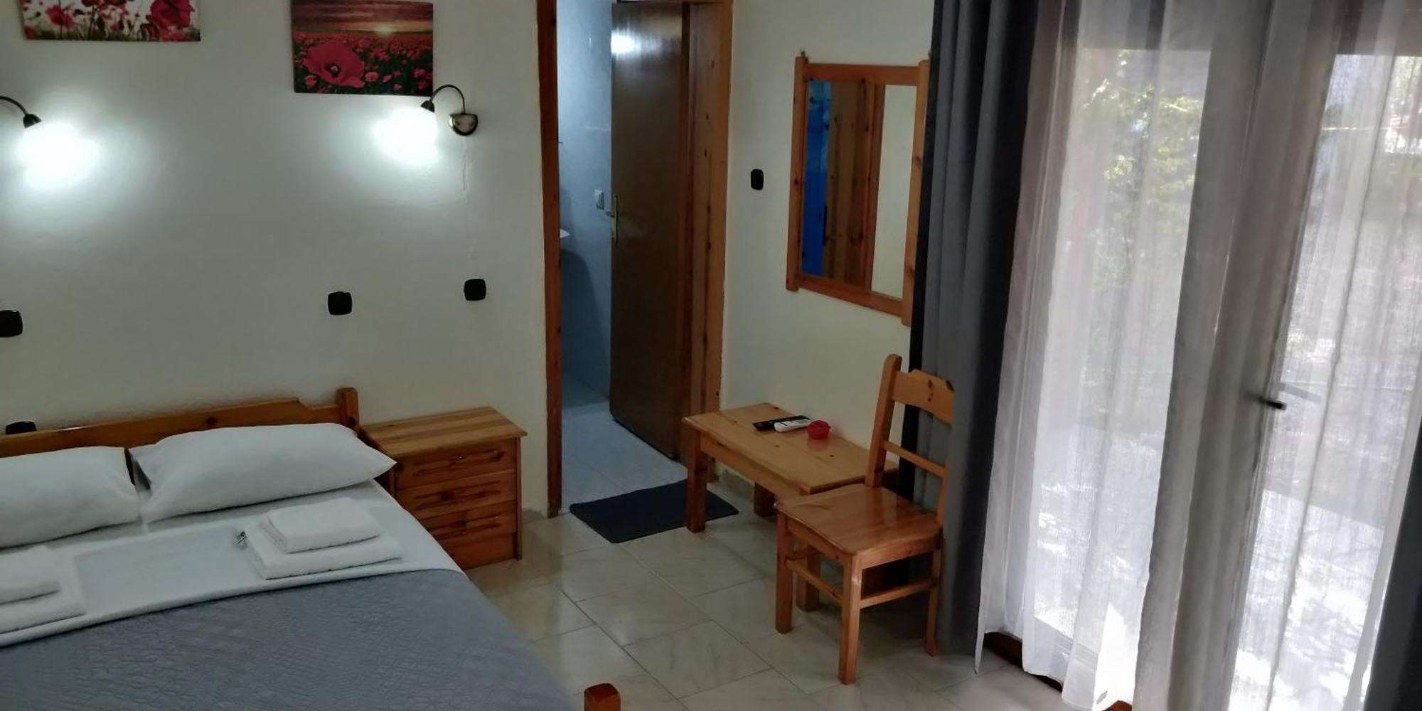 Akamatis Giorgos Hotel Therma  Buitenkant foto